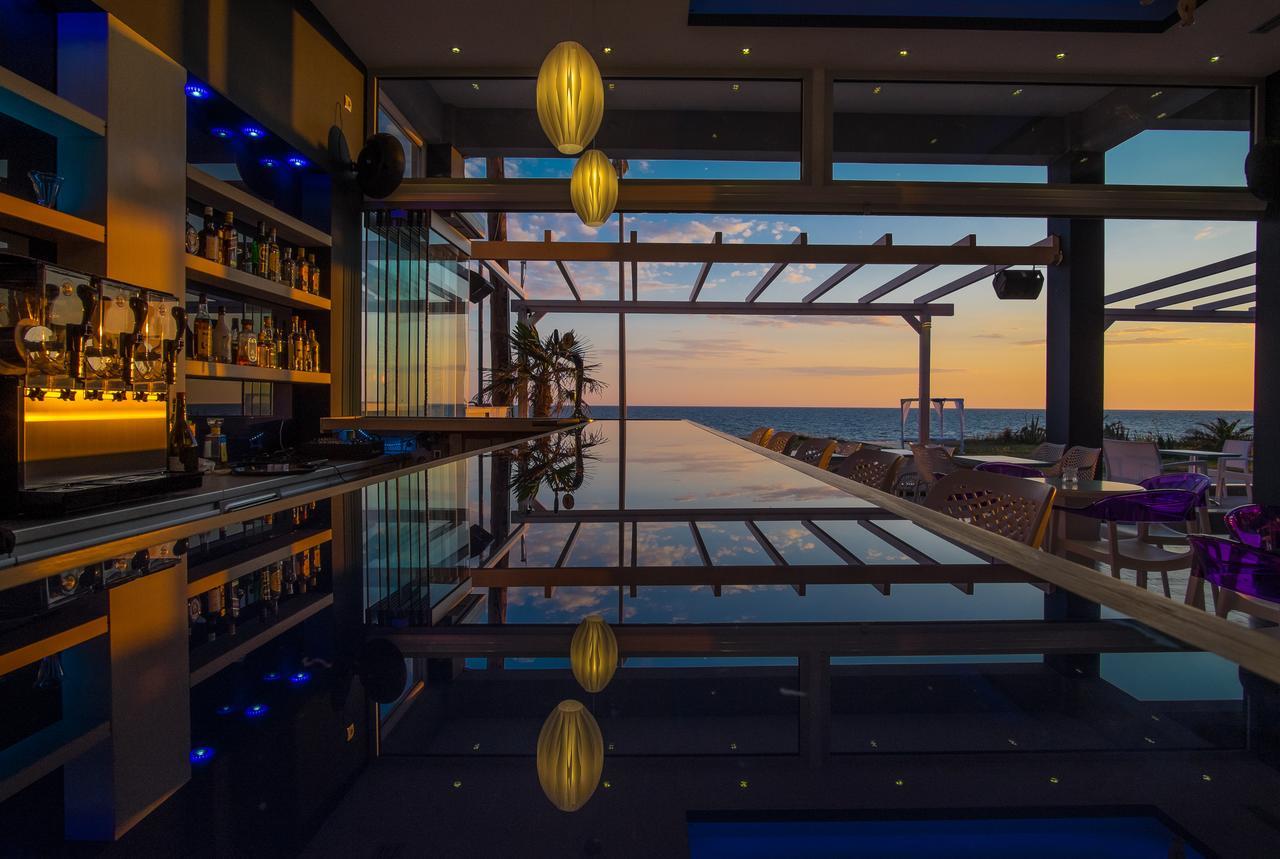 Must Boutique Hotel & Restaurant Kanali  Bagian luar foto